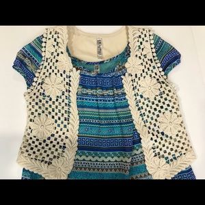 Brand new girls beautees top two piece - L